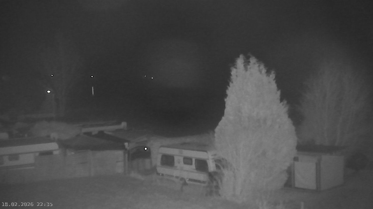 Hier ist das vor spätestens 15 Minuten aufgenommene aktuelle Foto der Campingplatz Rühler Schweiz Webcam.